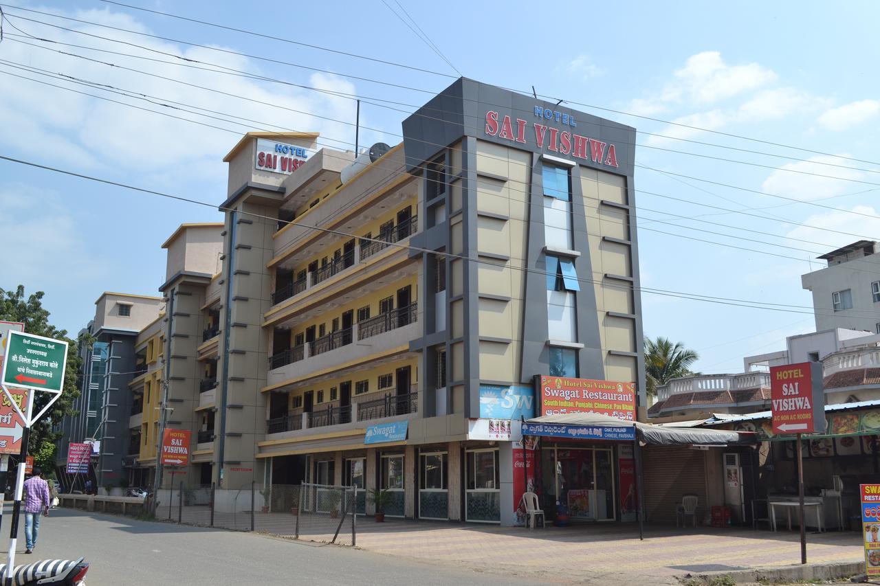 Hotel Sai Vishwa 舍地 外观 照片