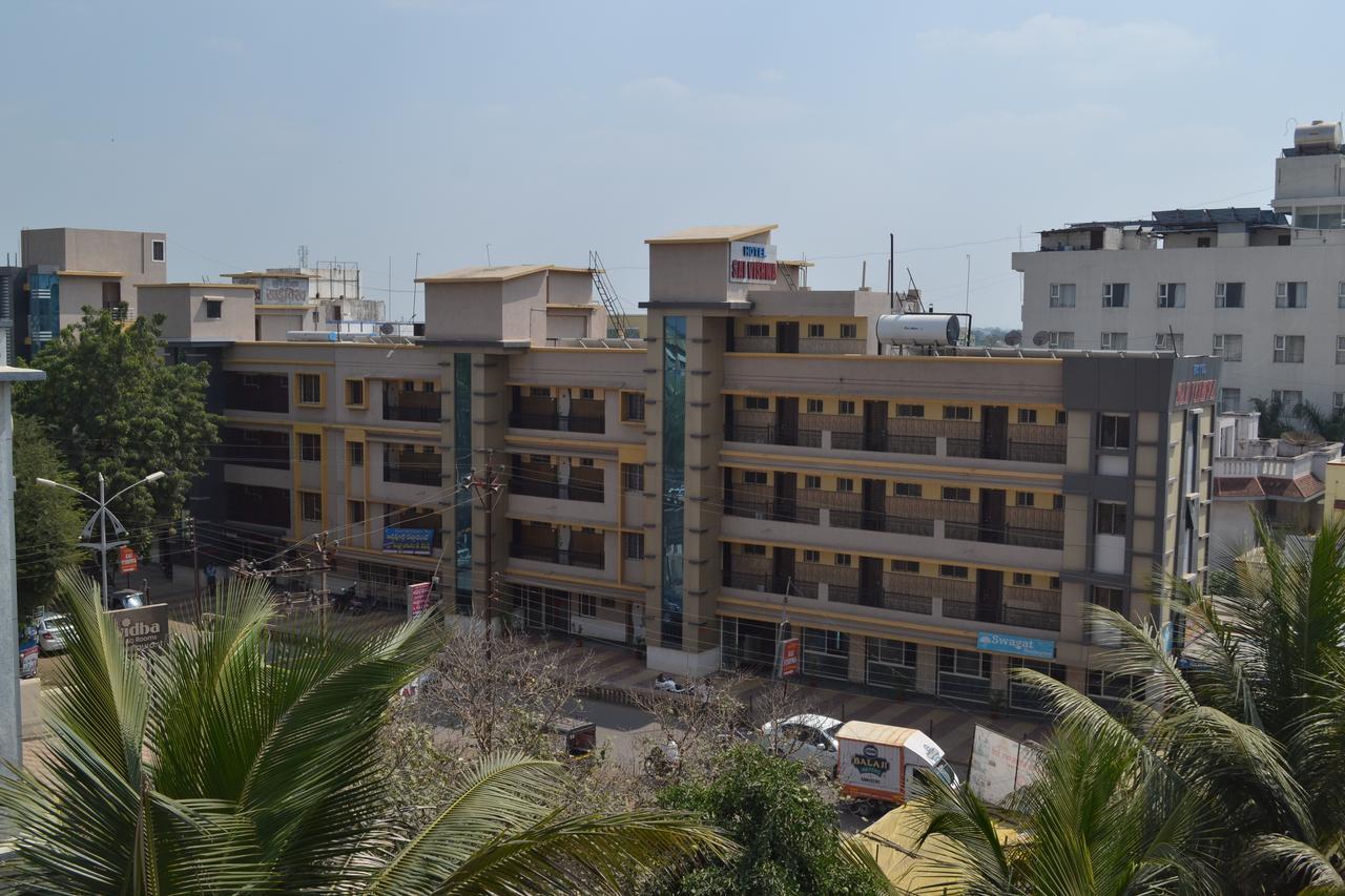 Hotel Sai Vishwa 舍地 外观 照片